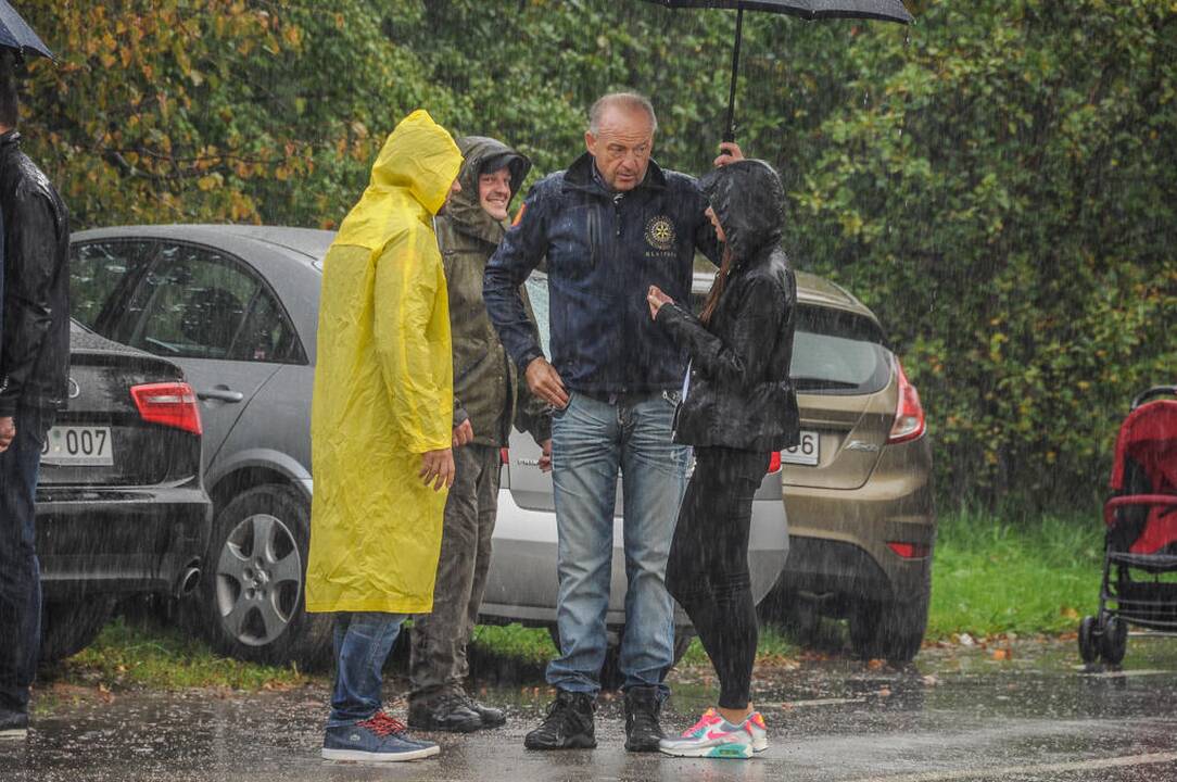 Klaipėdiečiai švarino Danę