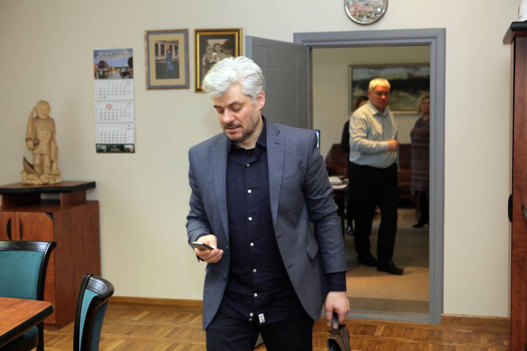 Meras susitiko su kultūros ir meno bendruomenę