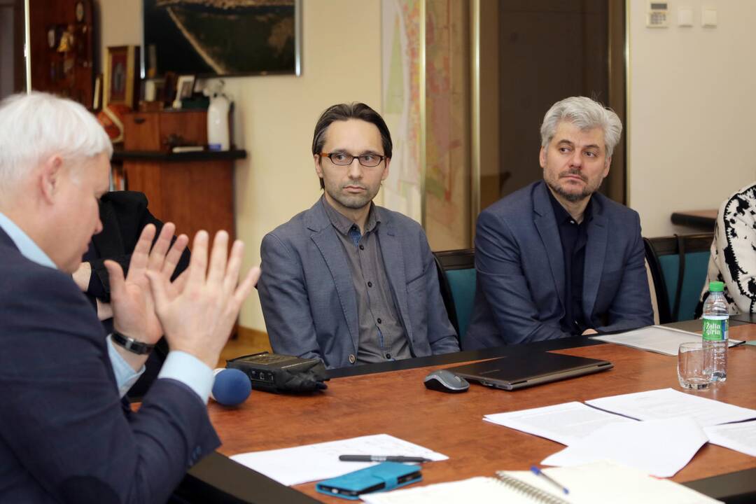 Meras susitiko su kultūros ir meno bendruomenę