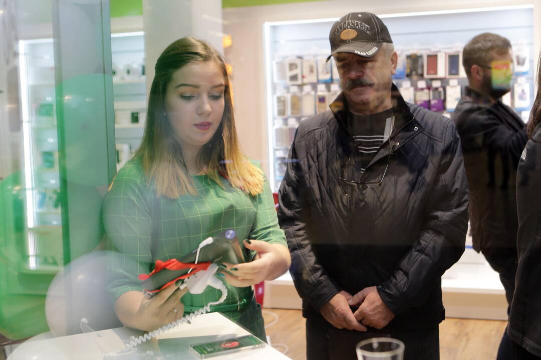 Naujo Bitės salono atidarymas