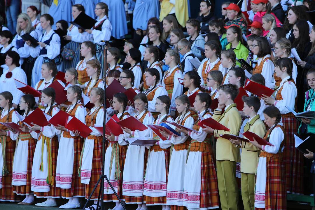 Vakarų Lietuvos dainų šventė 2016