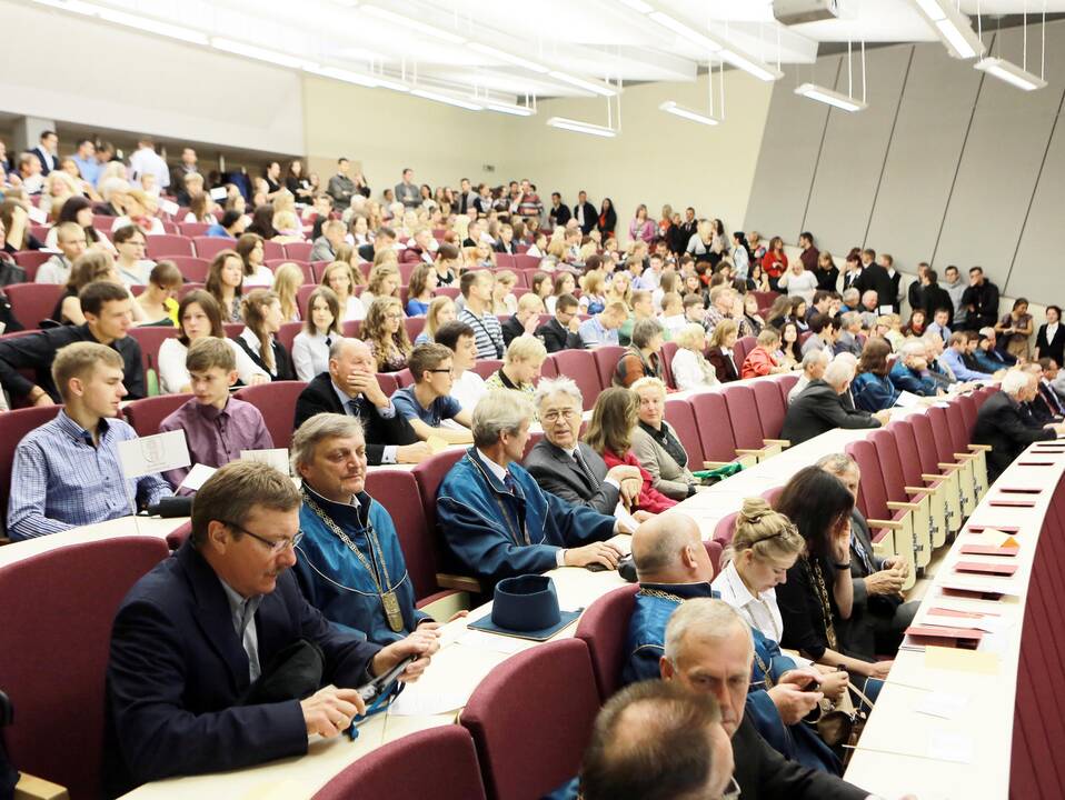 Klaipėdos universitetas pasveikino studentus