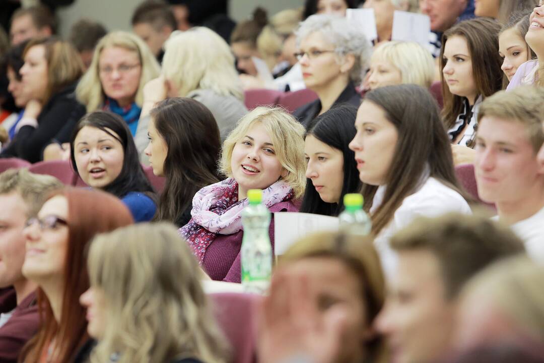 Klaipėdos universitetas pasveikino studentus