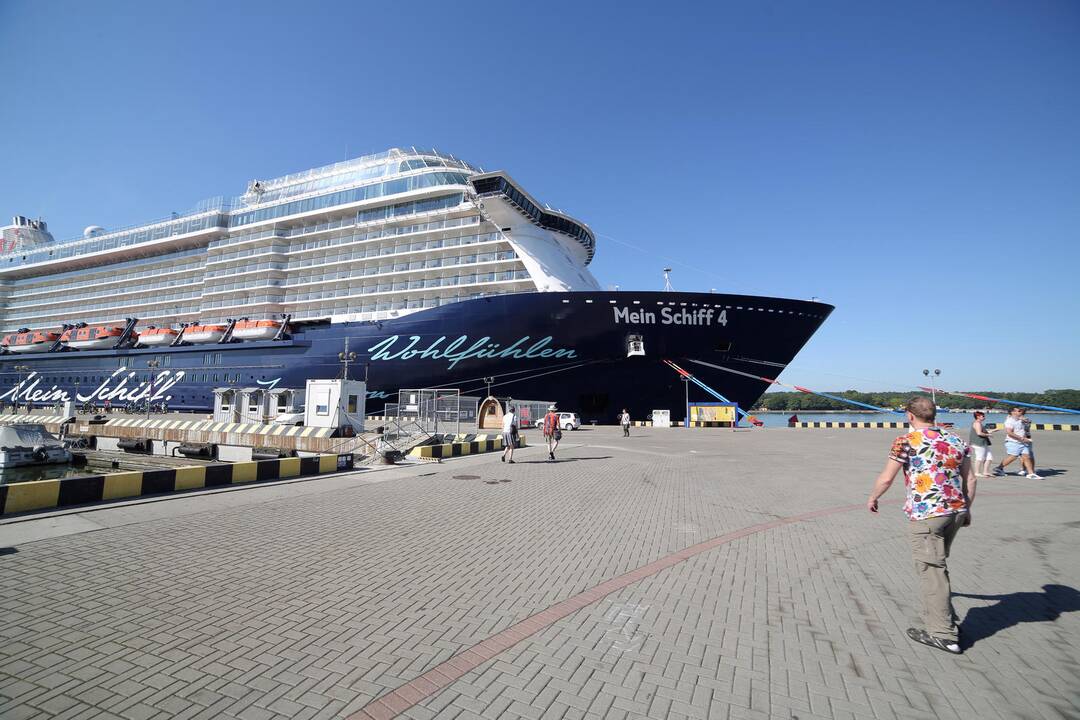 Kruizinis laivas "Mein Schiff 4"