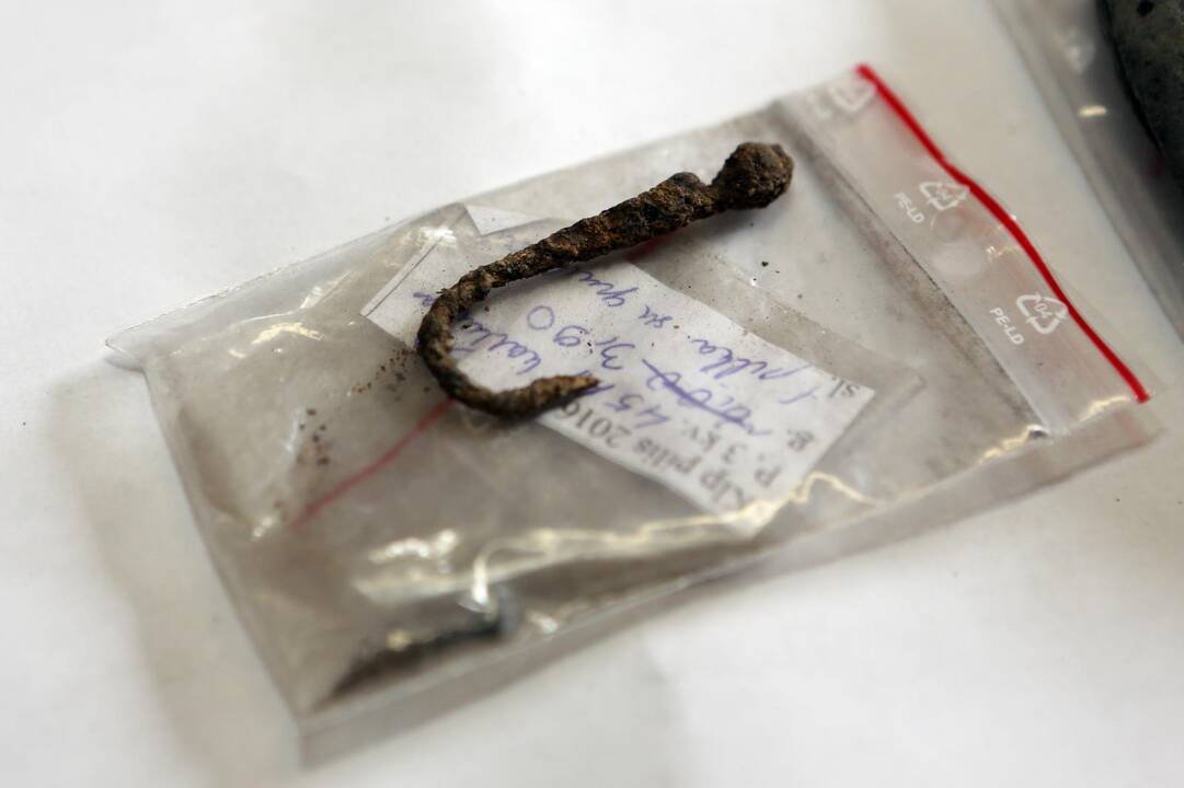 Archeologiniai kasinėjimai piliavietėje