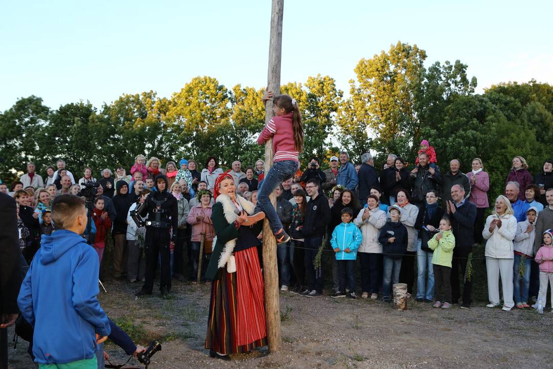 Klaipėdoje – Joninių linksmybės ir burtai