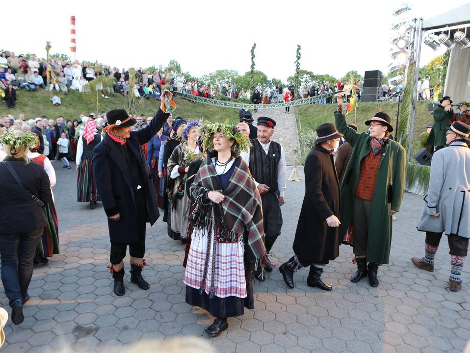 Klaipėdoje – Joninių linksmybės ir burtai