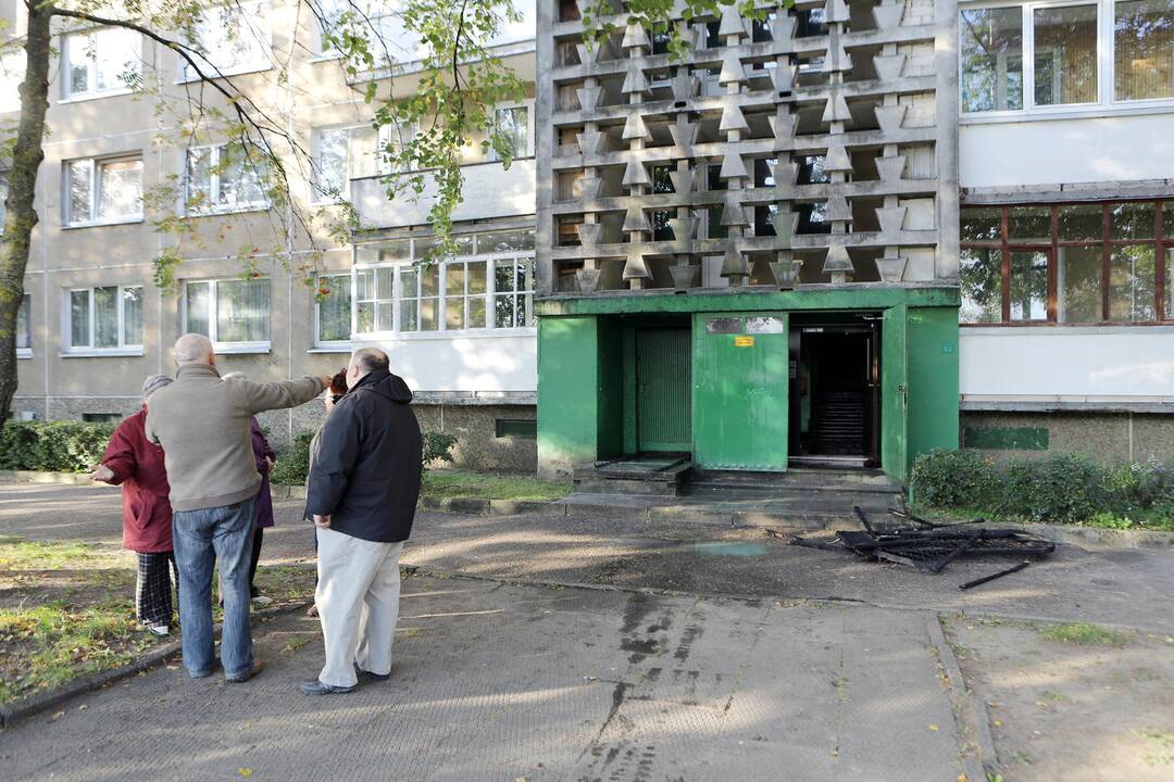 Gaisras Gedminų gatvėje