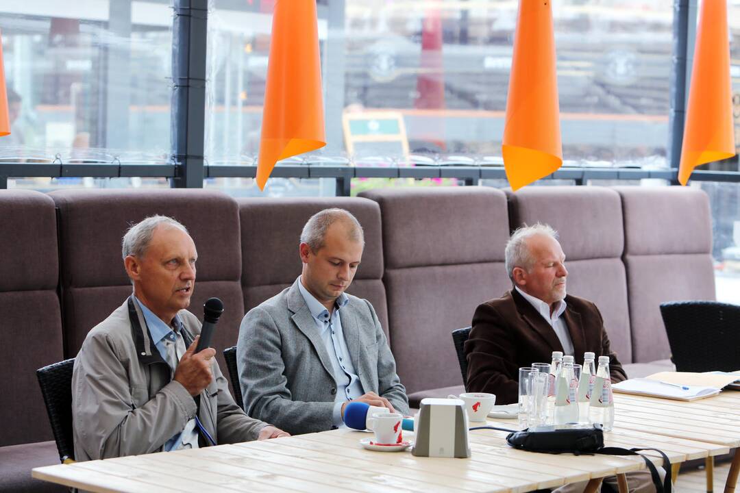 Diskusija: Danė ar Dangė