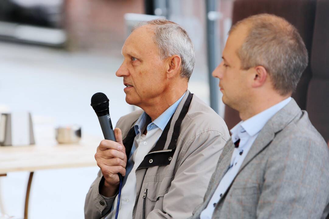 Diskusija: Danė ar Dangė