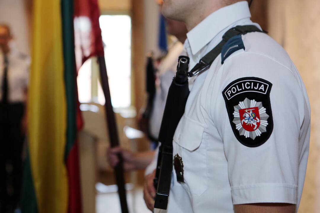 Priesaiką davė policininkės