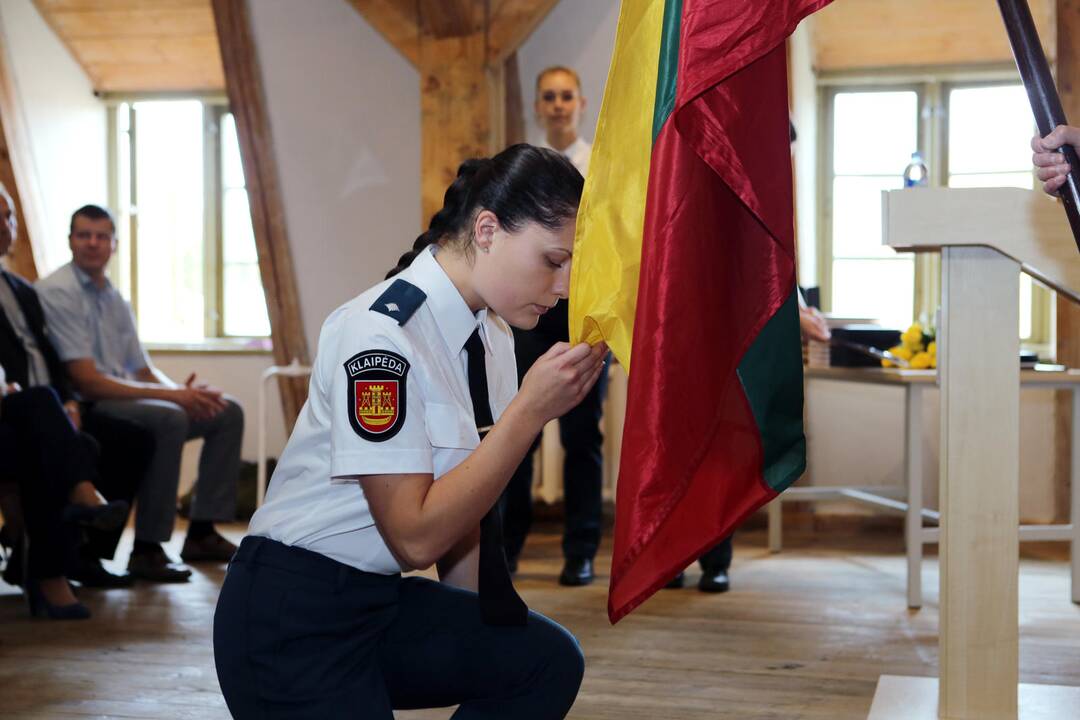 Priesaiką davė policininkės