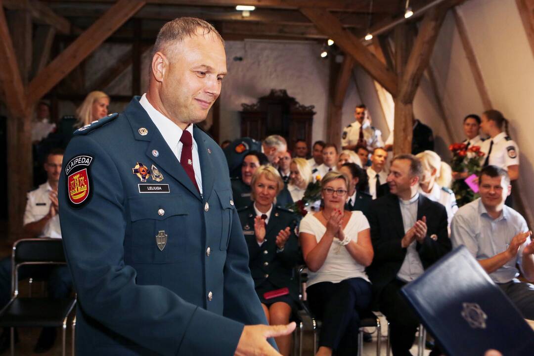 Priesaiką davė policininkės