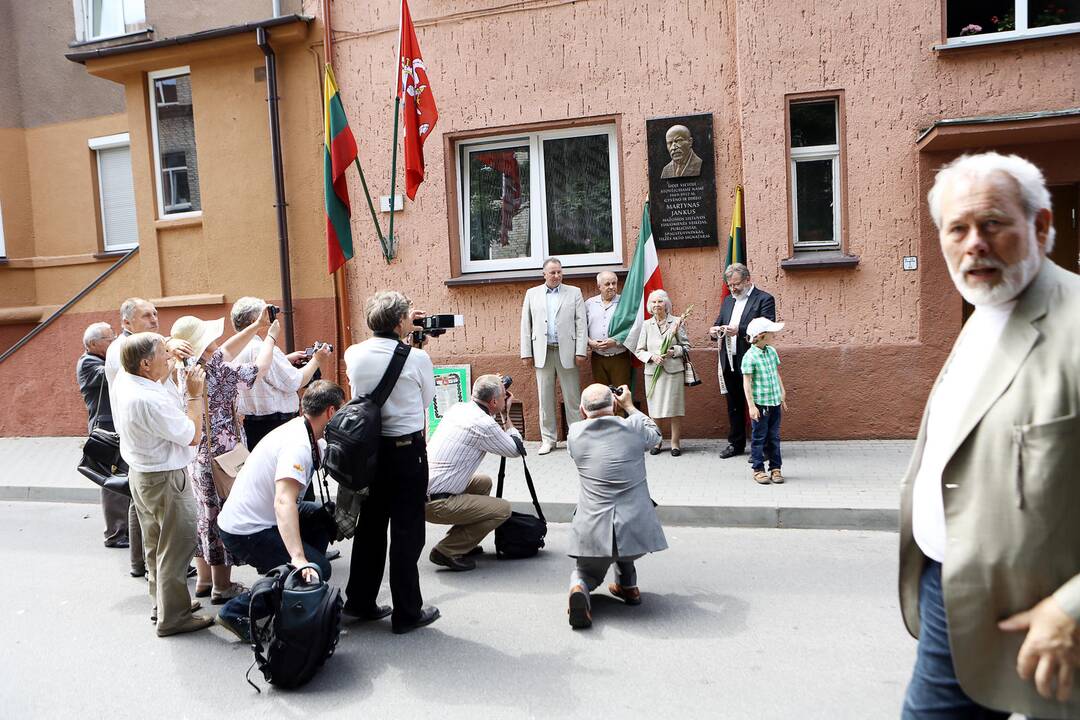 Atidengta Martyno Jankaus memorialinė lenta