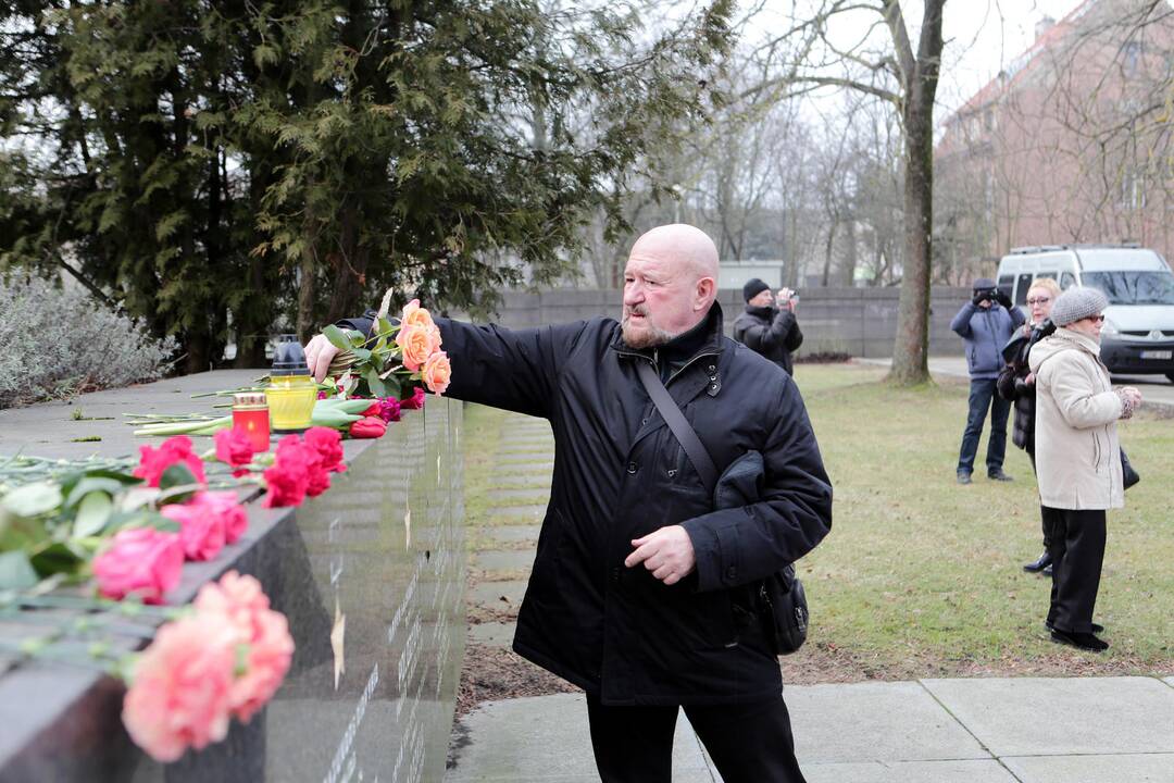 Veteranai minėjo raudonosios armijos įžengimo į Klaipėdą metinės