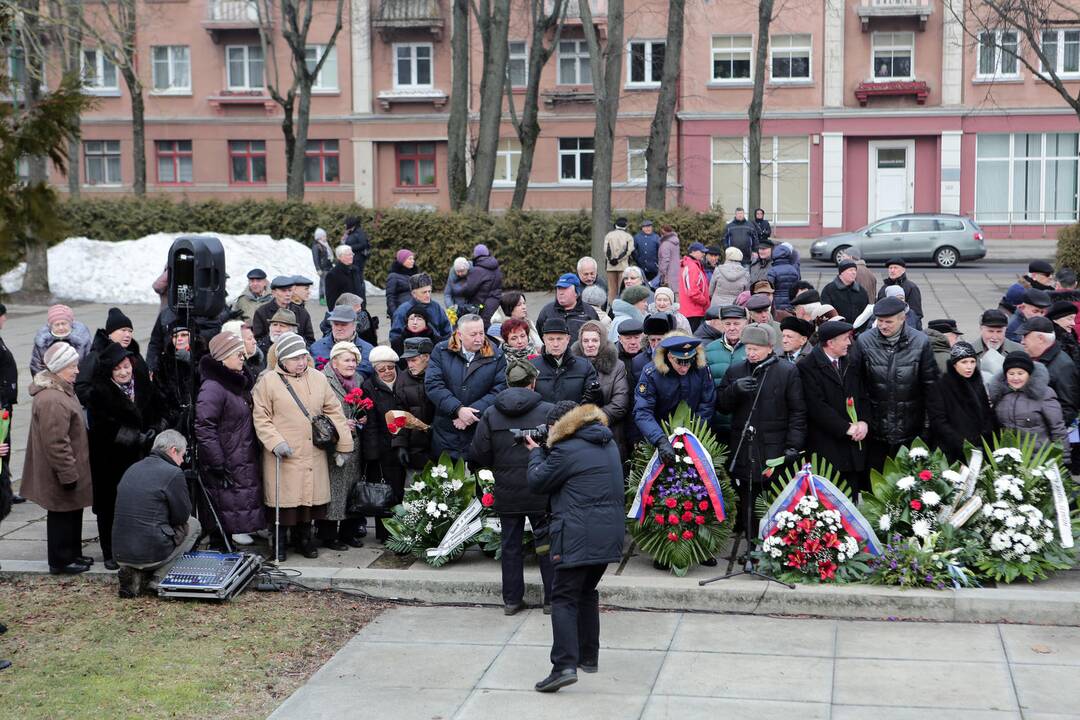 Veteranai minėjo raudonosios armijos įžengimo į Klaipėdą metinės