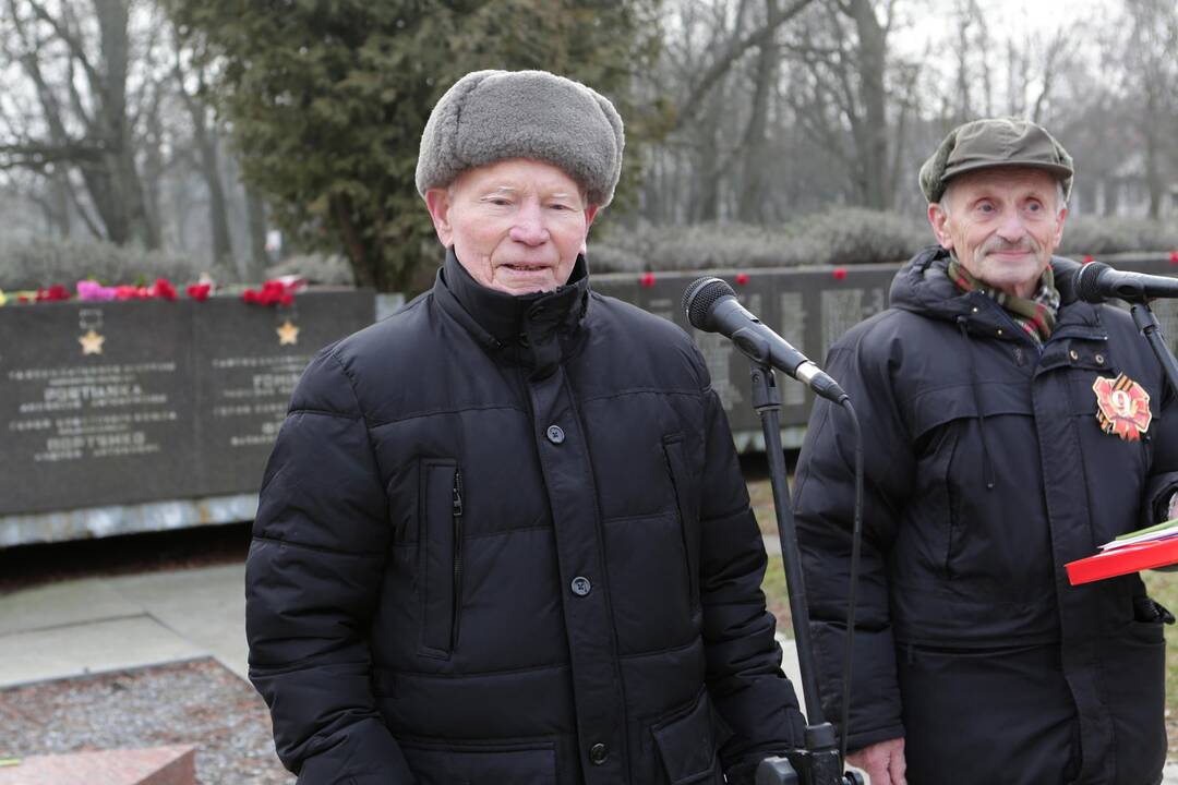 Veteranai minėjo raudonosios armijos įžengimo į Klaipėdą metinės