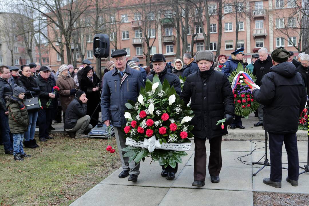 Veteranai minėjo raudonosios armijos įžengimo į Klaipėdą metinės