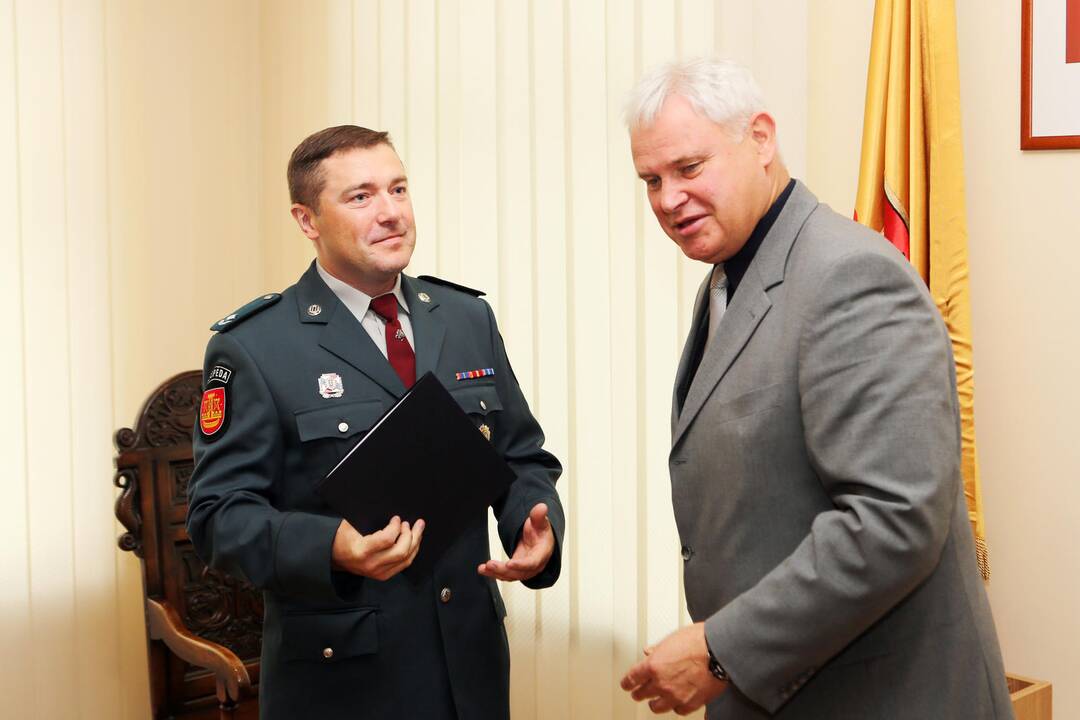 Meras padėkojo policininkams