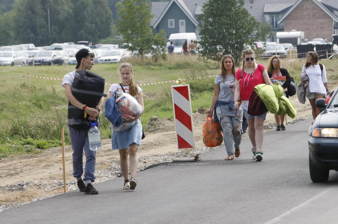 Karklėje – festivalininkų apgultis