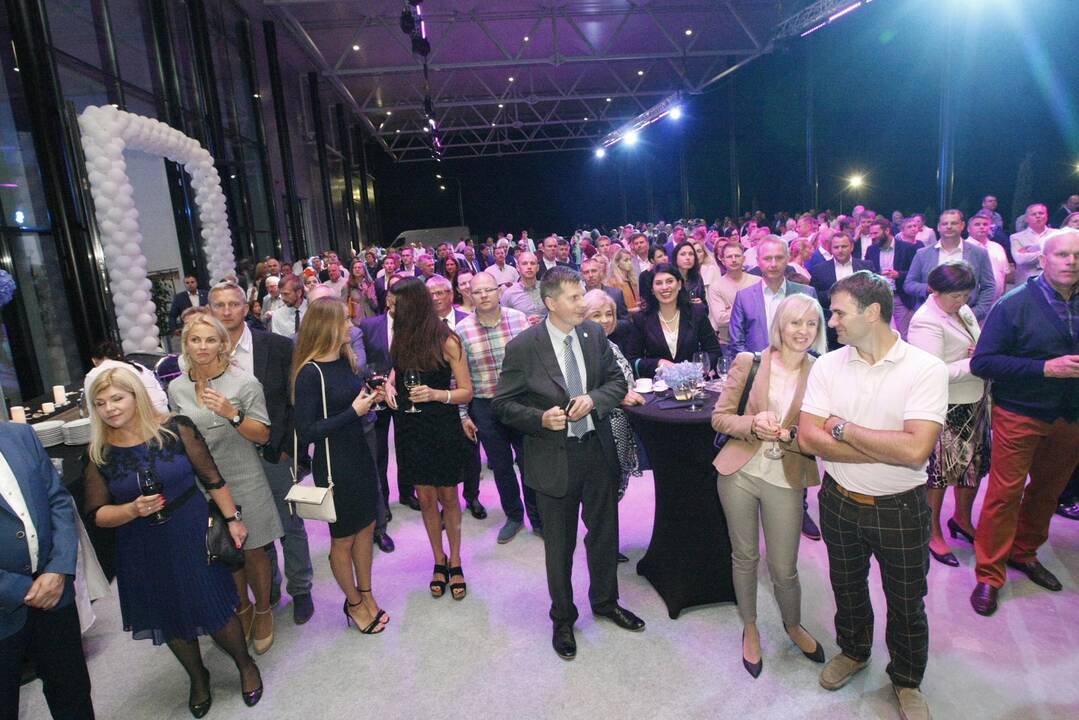Klaipėda prasideda ties "Mercedes-Benz"