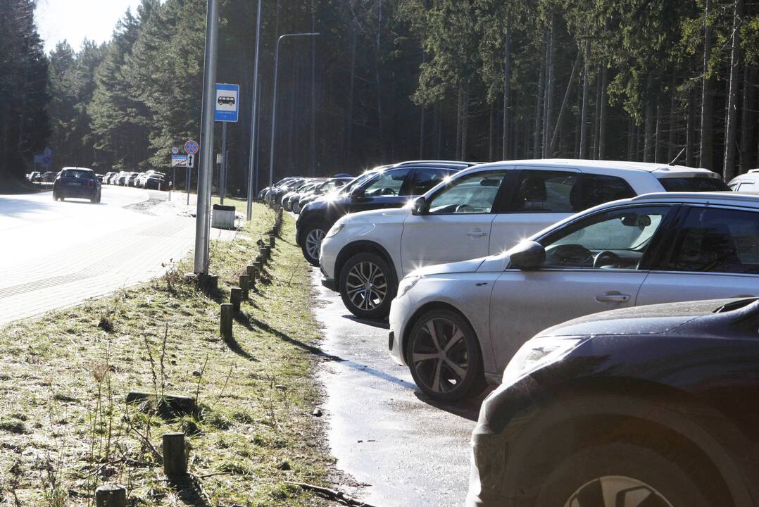 Klaipėdiečiai plūstelėjo į Karklę