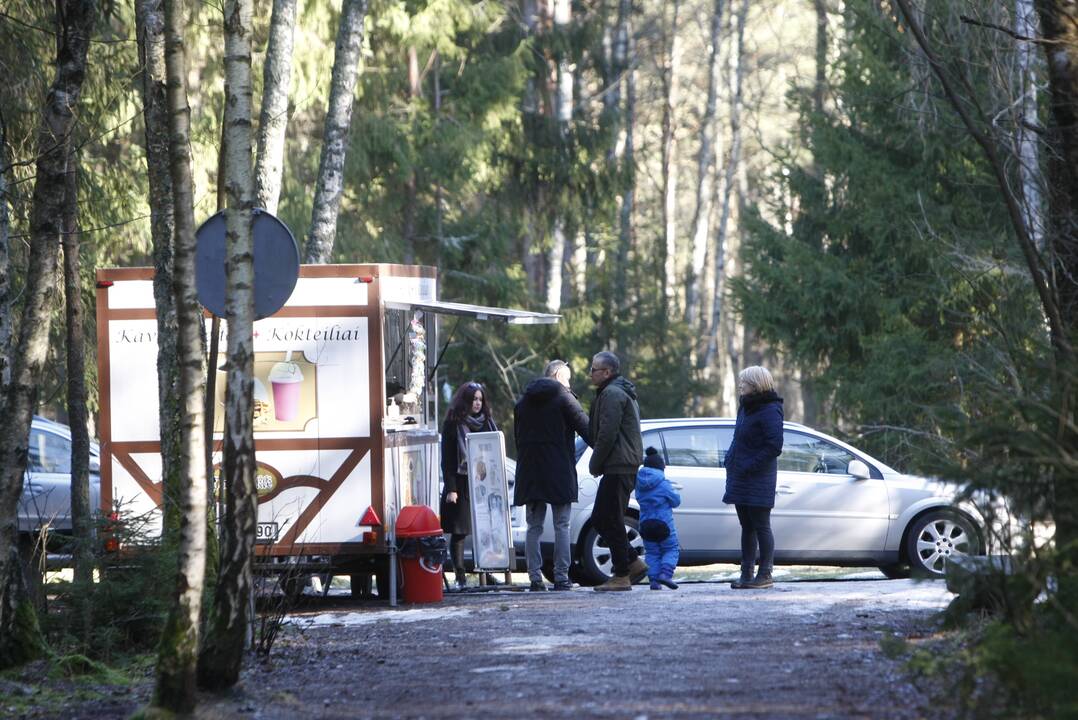 Klaipėdiečiai plūstelėjo į Karklę