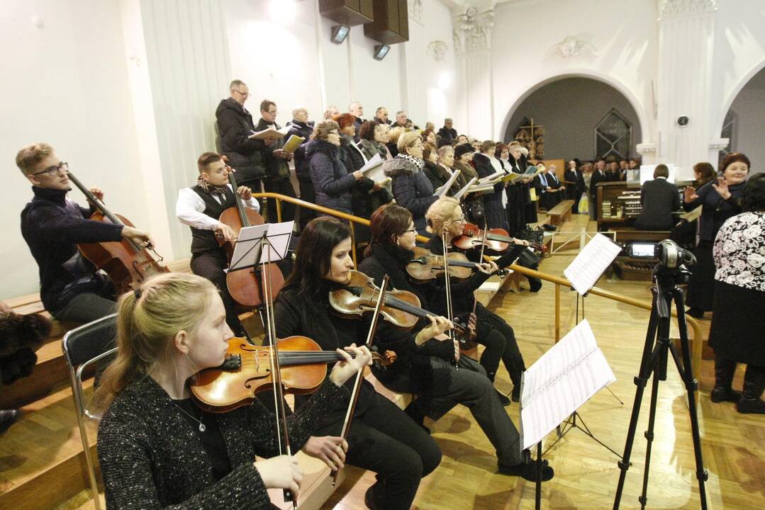 Kalėdinių giesmių festivalis