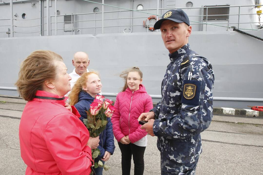 Kariai išgelbėjo per tūkstantį gyvybių