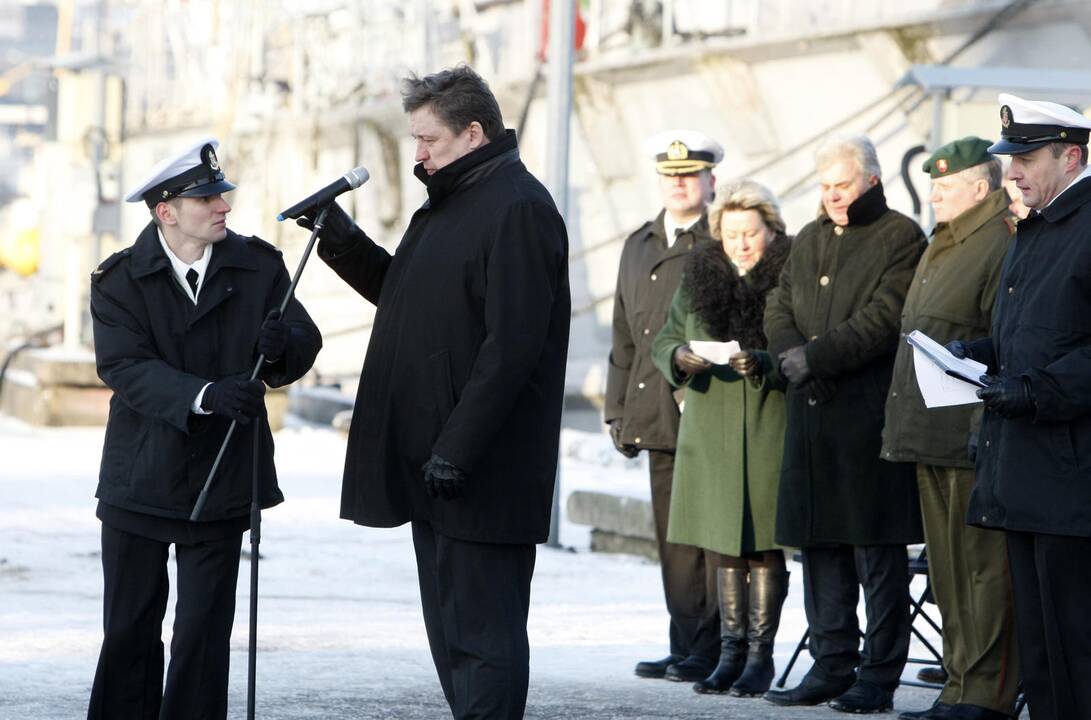 "Pakrikštytas" naujas karo laivas