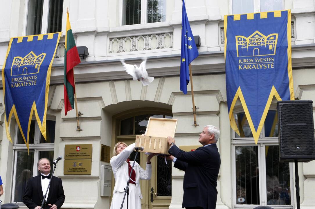 Jūros šventės vėliavos pakėlimo ceremonija