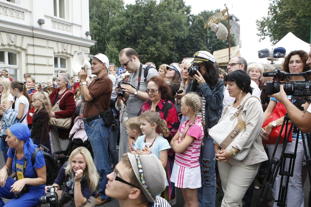 Jūros šventės vėliavos pakėlimo ceremonija