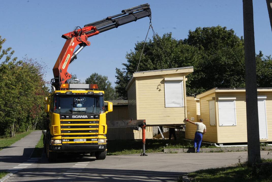 Atšilo, o paplūdimiuose nebeliko gelbėtojų postų