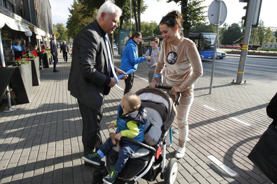 Atšvaitų dalinimas Klaipėdoje