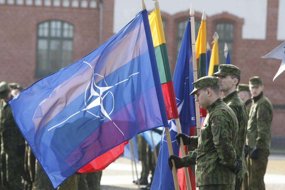 NATO 15 metų