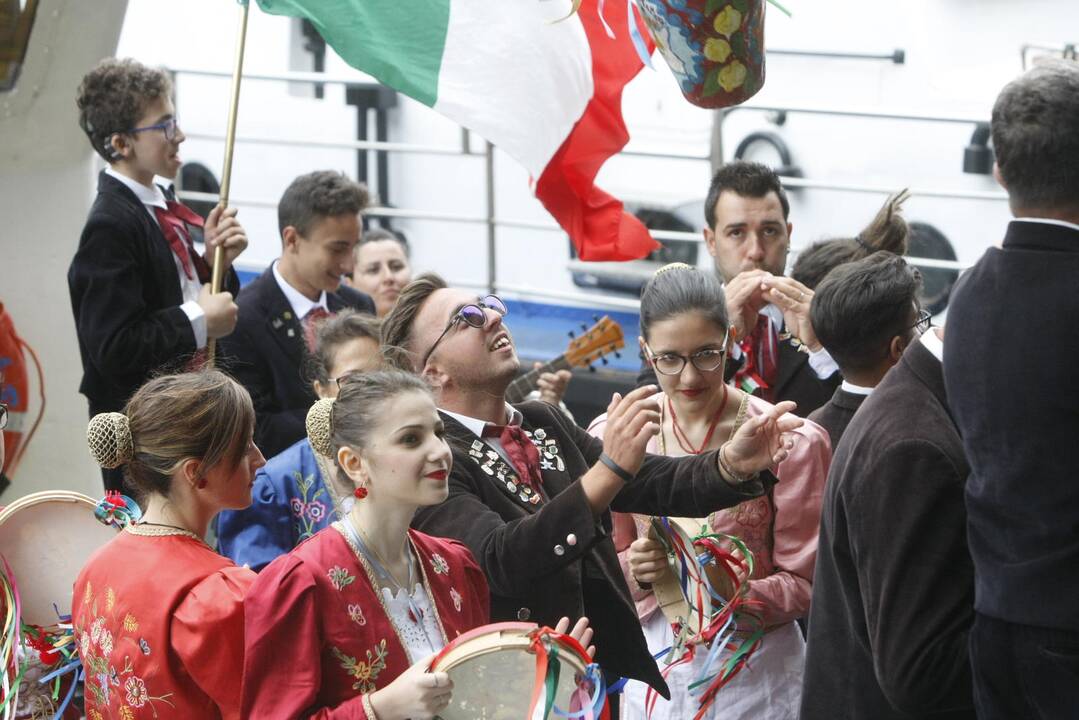 Tarptautinis folkloro festivalis "Parbėg laivelis 2016"