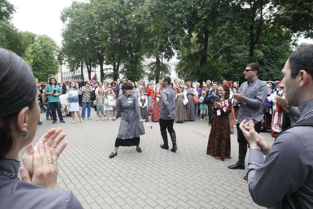 Tarptautinis folkloro festivalis "Parbėg laivelis 2016"