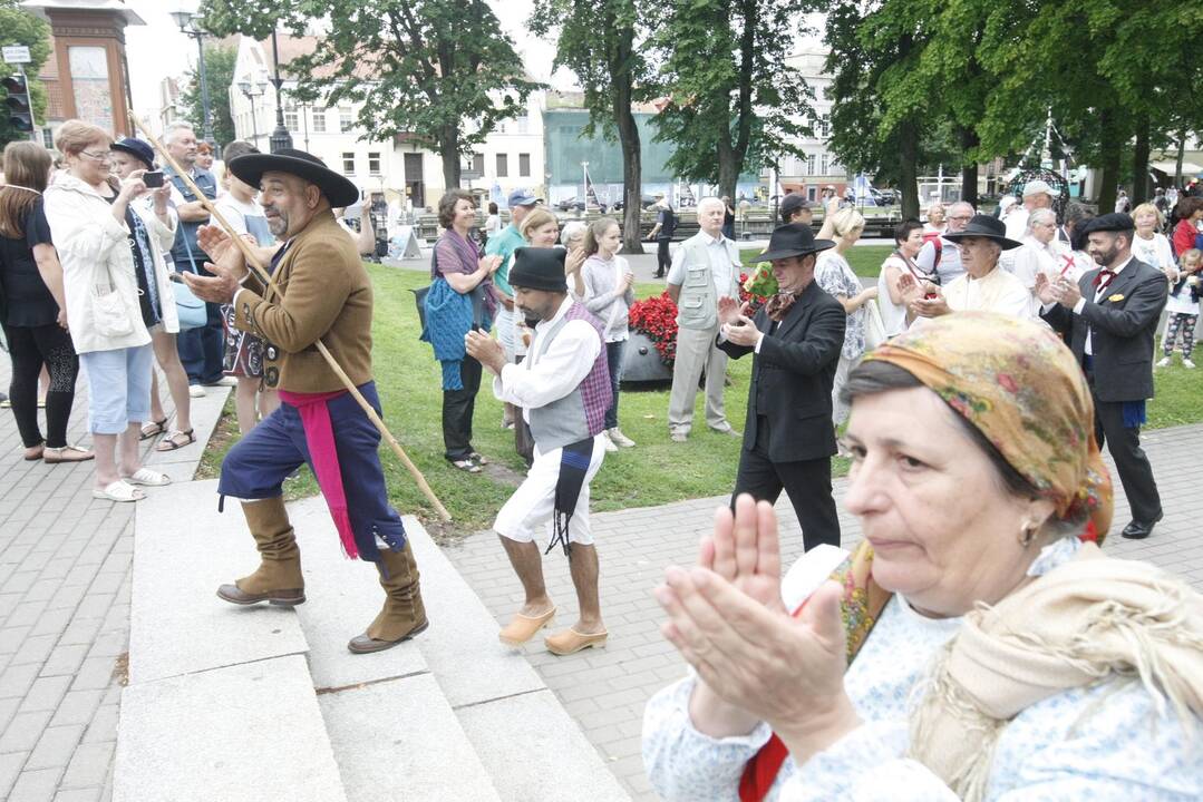 Tarptautinis folkloro festivalis "Parbėg laivelis 2016"