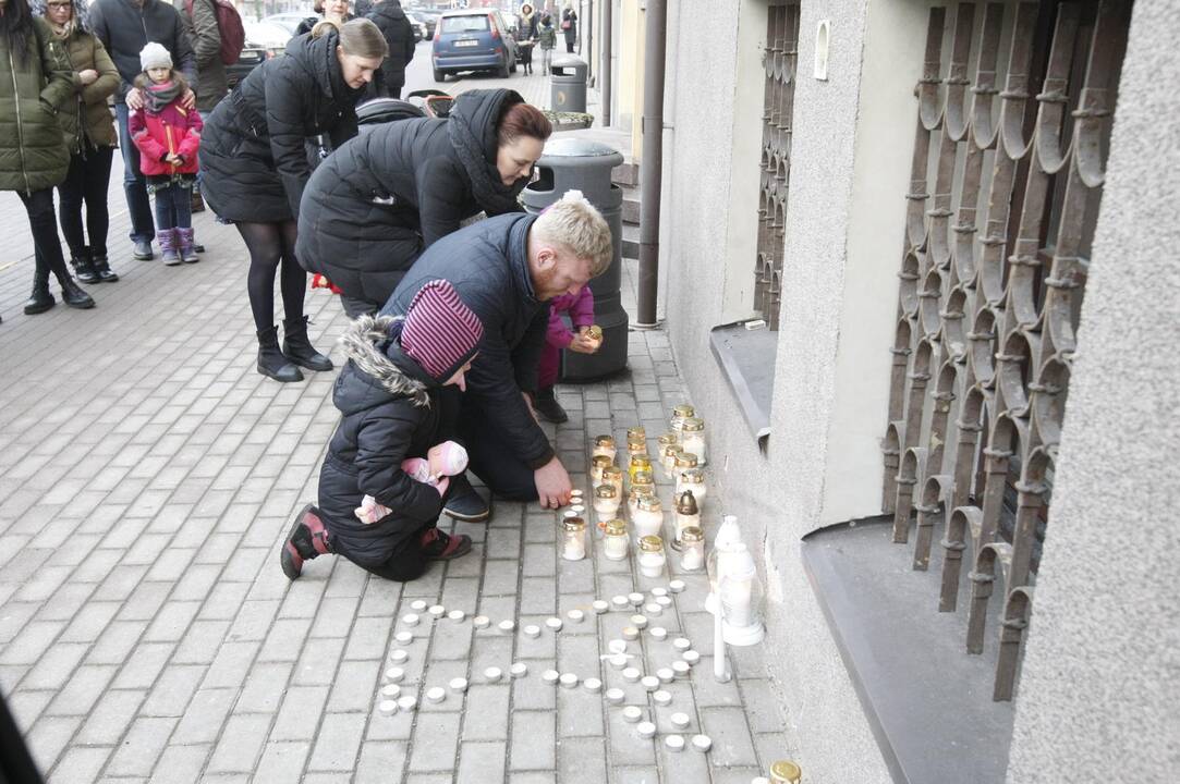 Gedulo ir vilties savaitgalis – žvakė už kiekvieną vaiką