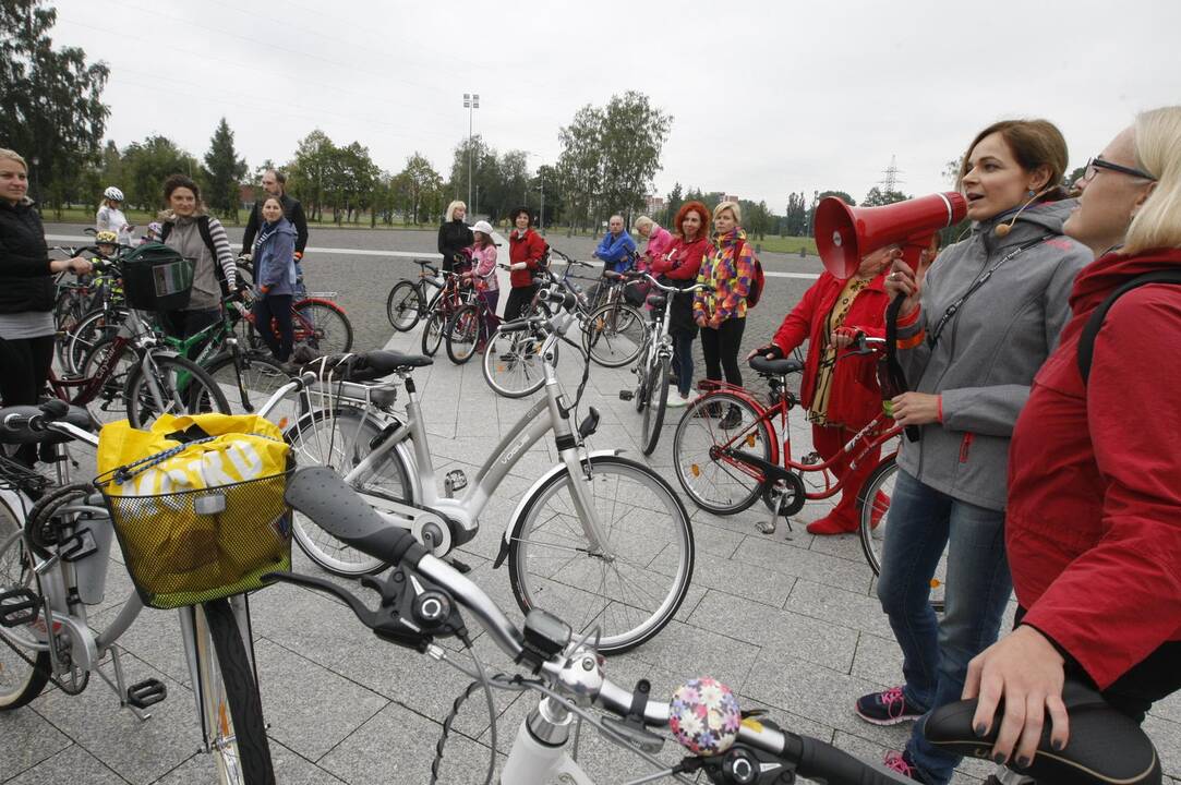 Savižudybių prevencijos dieną paminėjo dviračių žygiu