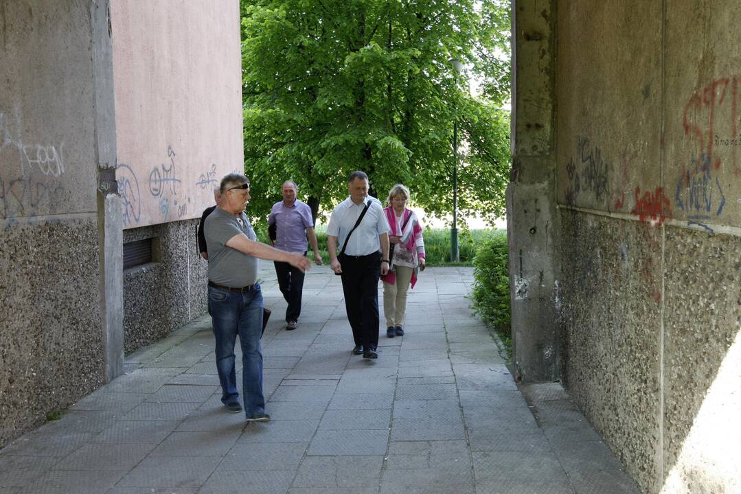 Po gyventojų skundų surengė reidą