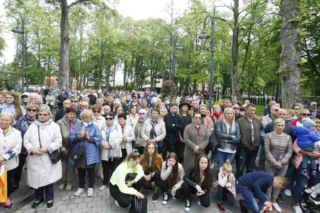 Stasio Povilaičio parašo atidengimas Palangoje