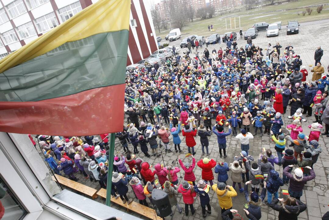 Mažieji patriotai jau atšventė Nepriklausomybės dieną