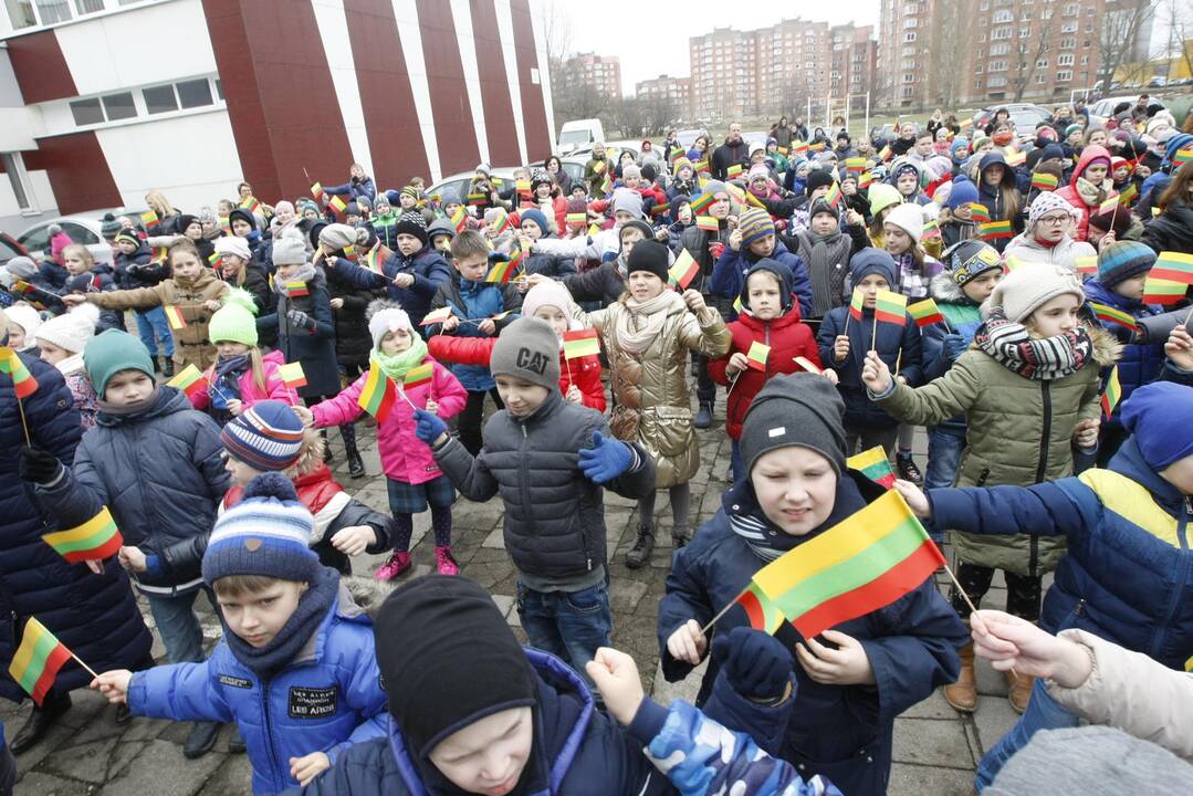 Mažieji patriotai jau atšventė Nepriklausomybės dieną