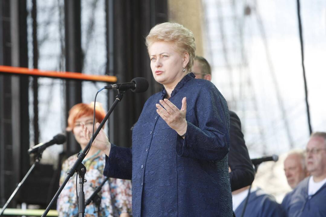 Jūros šventėje apsilankė D. Grybauskaitė