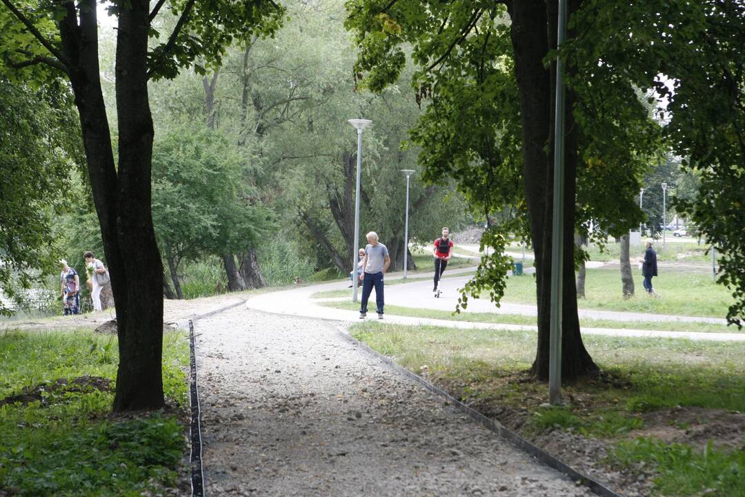 Užsitęsė darbai Malūno parke: tikisi, kad planai nežlugs