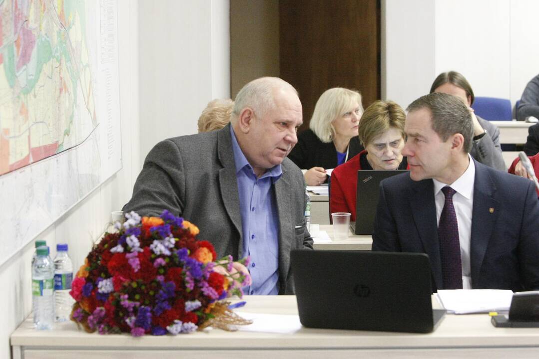 Miesto taryba pritarė A. Michailovo pasitraukimui iš posto