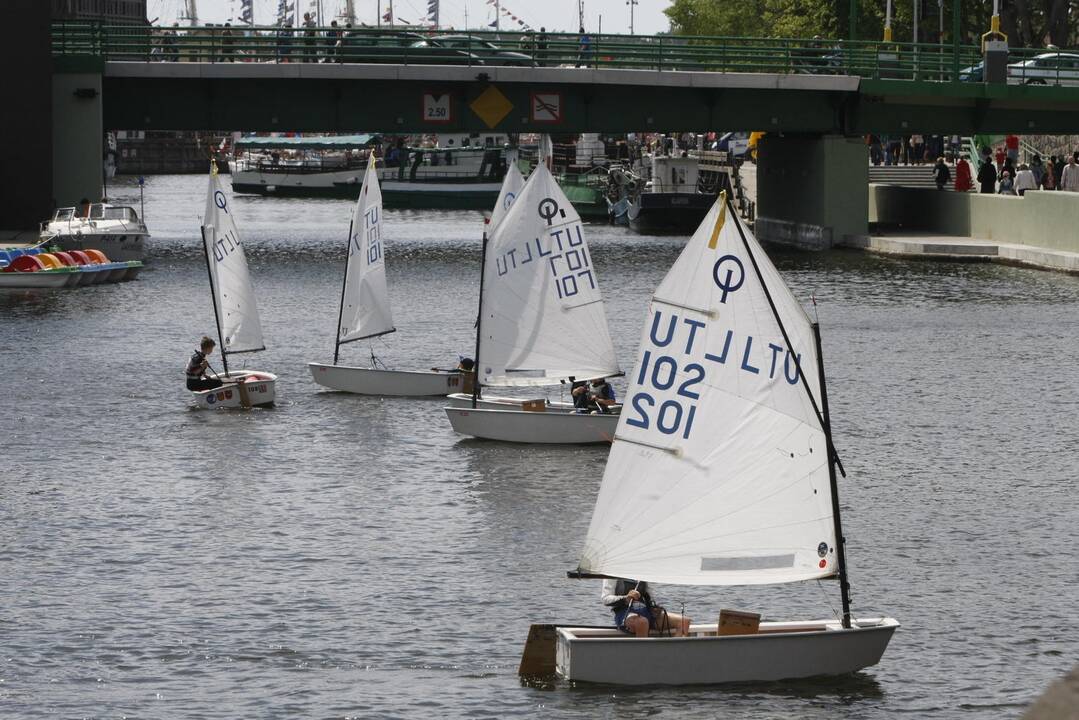 Džiazuojanti vaikų jachtų regata