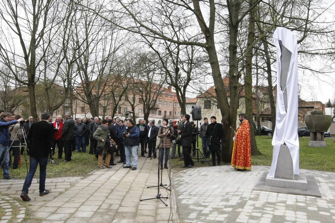 Armėnai genocidą įamžino paminklu