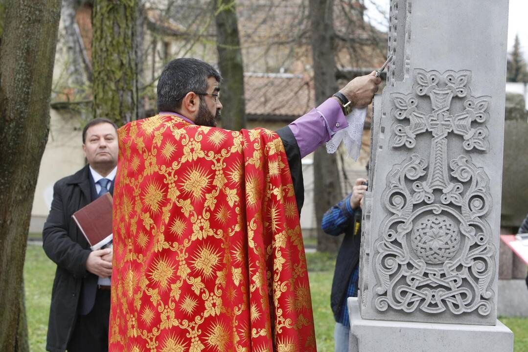 Armėnai genocidą įamžino paminklu